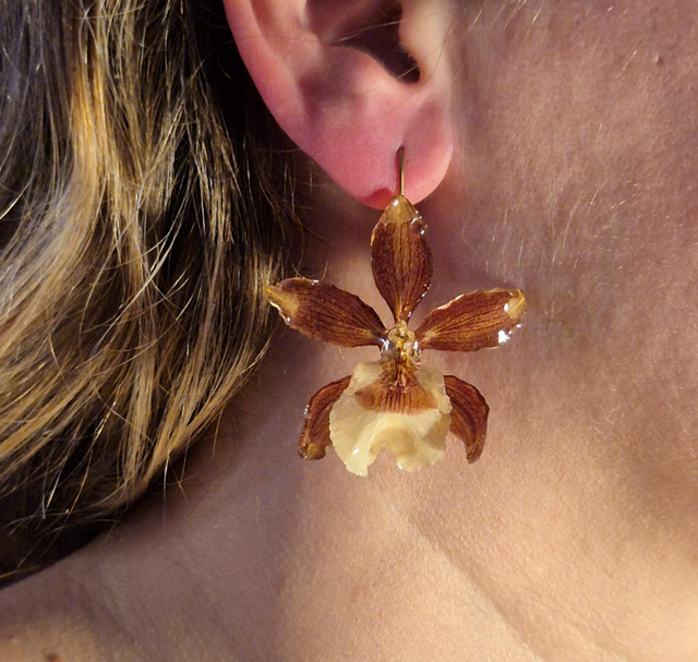 Boucles d’oreilles Orchidée – Bijou floral fait main