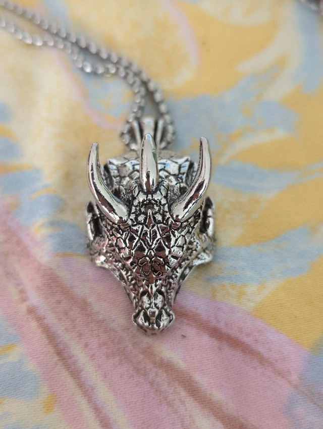 Pendentif Dragon tête
