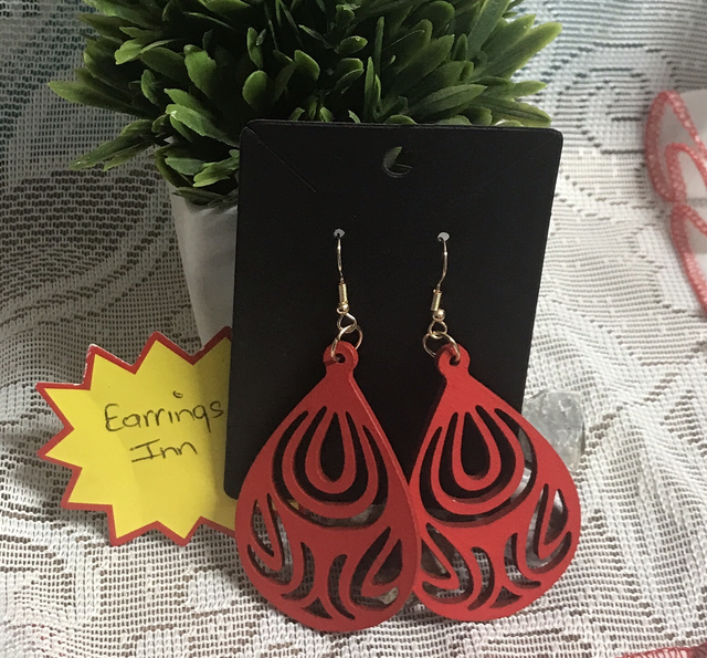 Red Wood Dangling Earrings-SWDE60