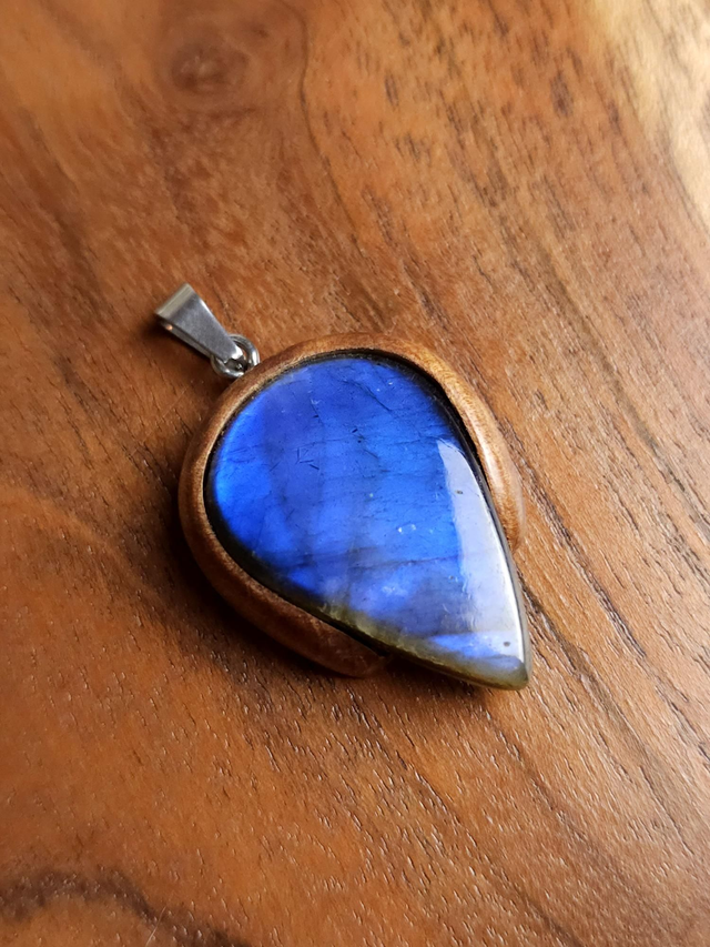 Pendentif labradorite et orme