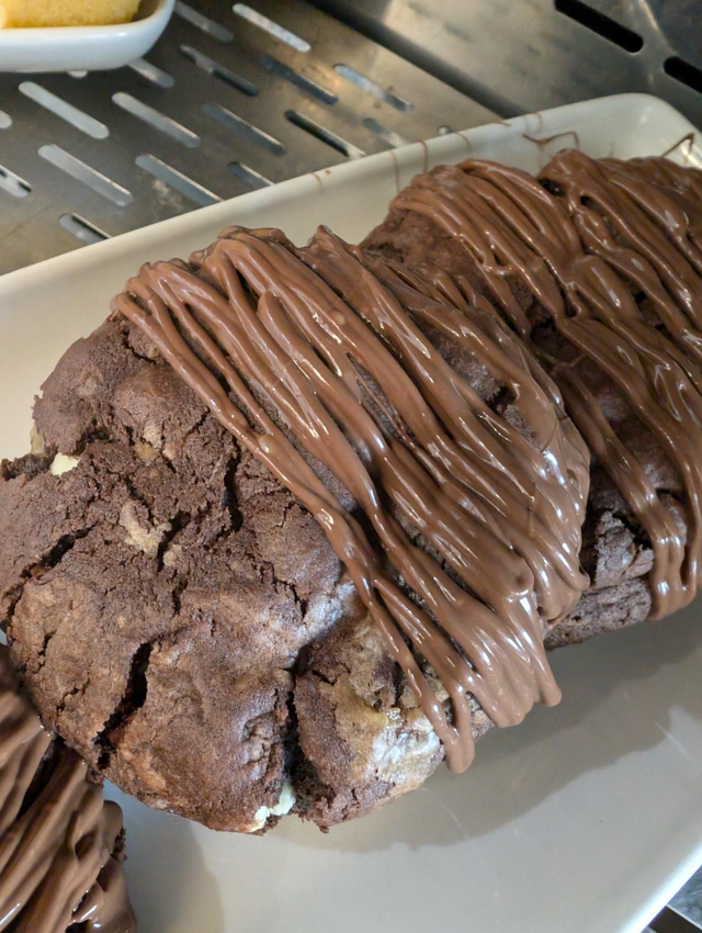 Espresso caramel Stuffed cookie 