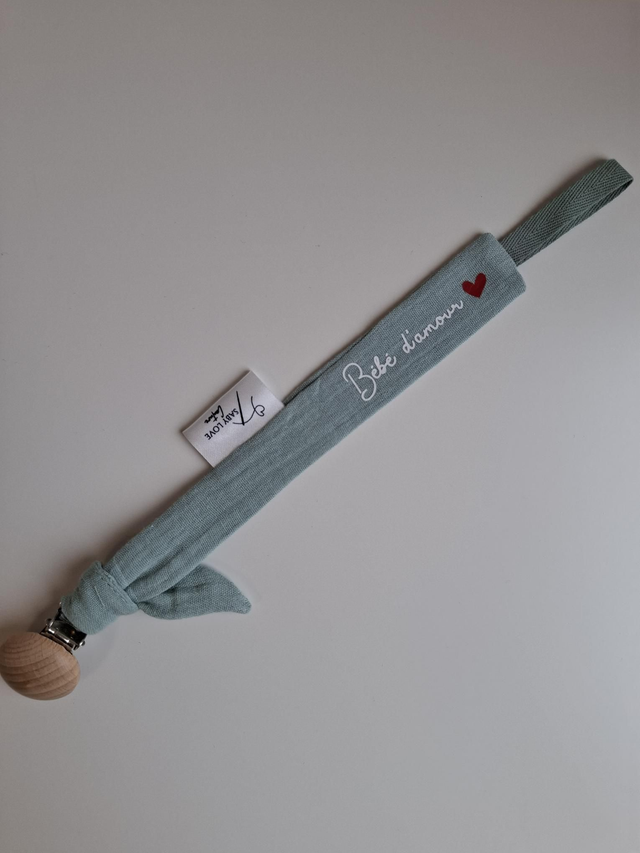Attache tetine "bébé d'amour"