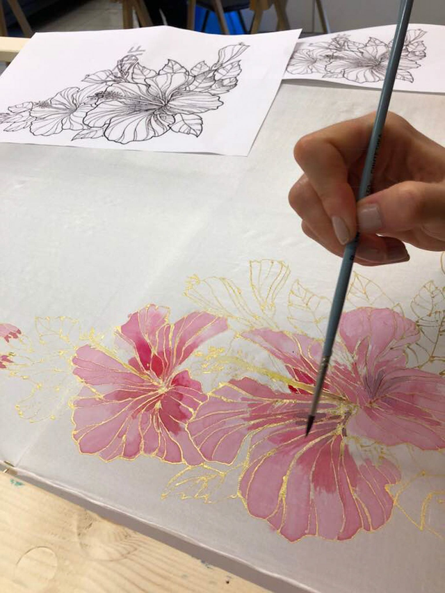 Pittura su stoffa e Acquerello su seta i materiali saranno forniti, domenica 22 marzo dalle 9:30 alle 18:00