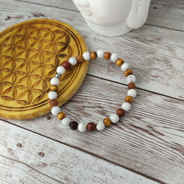 Bracelet lithothérapie &quot;Howlite et Bois&quot;