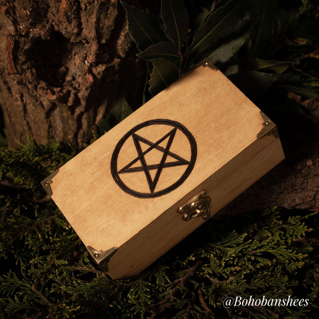 Small Trinket/ Keepsakes / Tarot Boxes