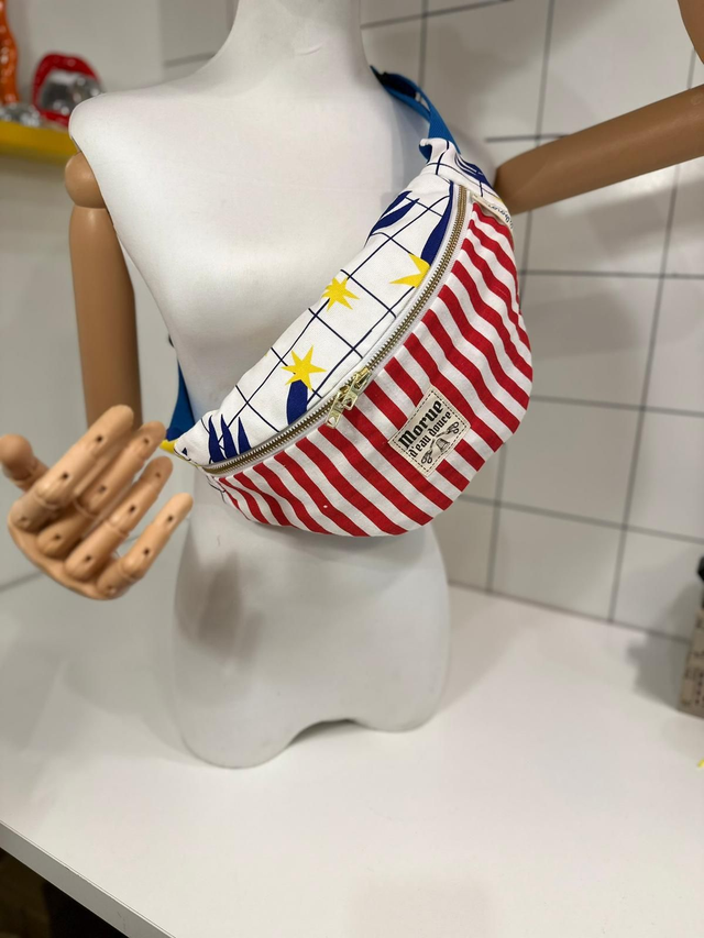 sac banane M rayure red et constellation