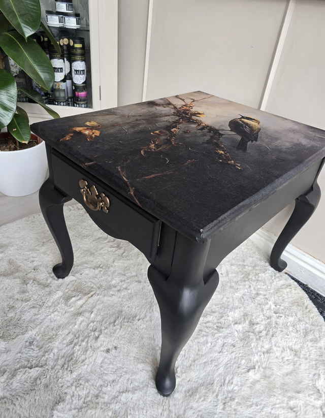 Statement Coffee Table 