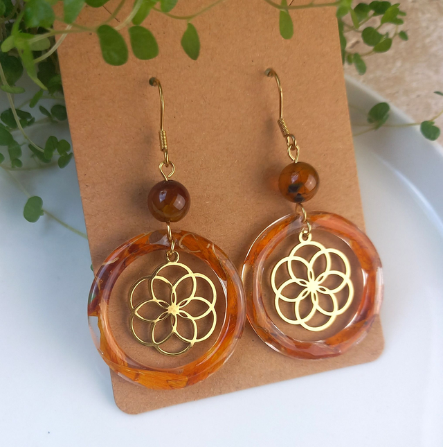 Boucles d'oreilles ∙ doré Fleur de vie Fleurs séchées Tagetes et pierre naturelle