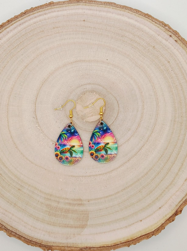 Boucle d&#039;oreilles larme sublimée &quot;Tortue&quot; 