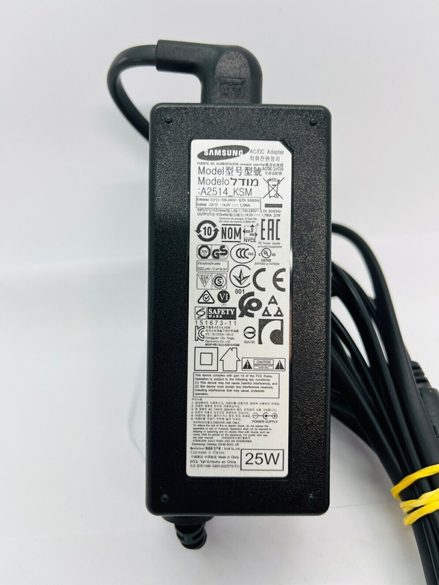 Original Samsung A2514_KSM Netzteil 14V-1,786A Gebraucht