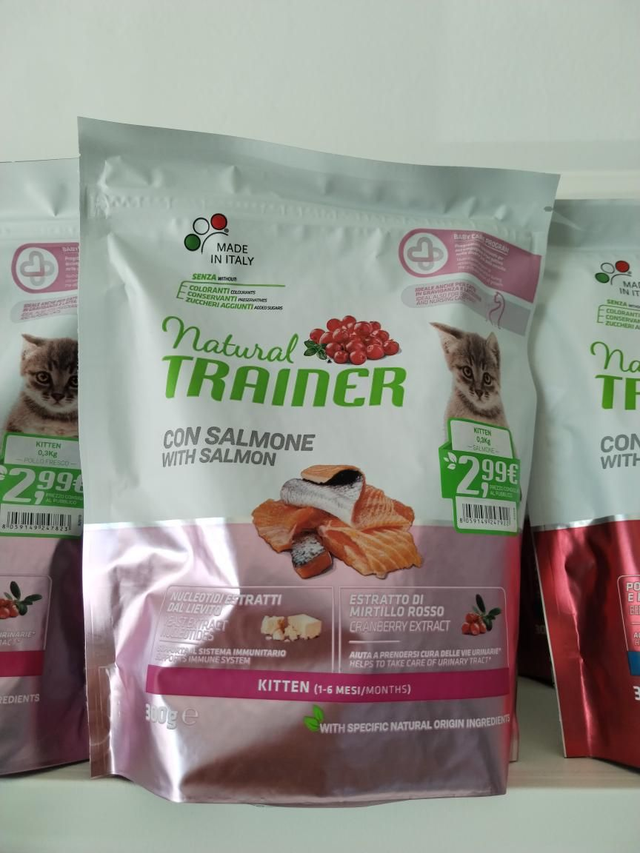 Natural Trainer Kitten. Salmone/Pollo