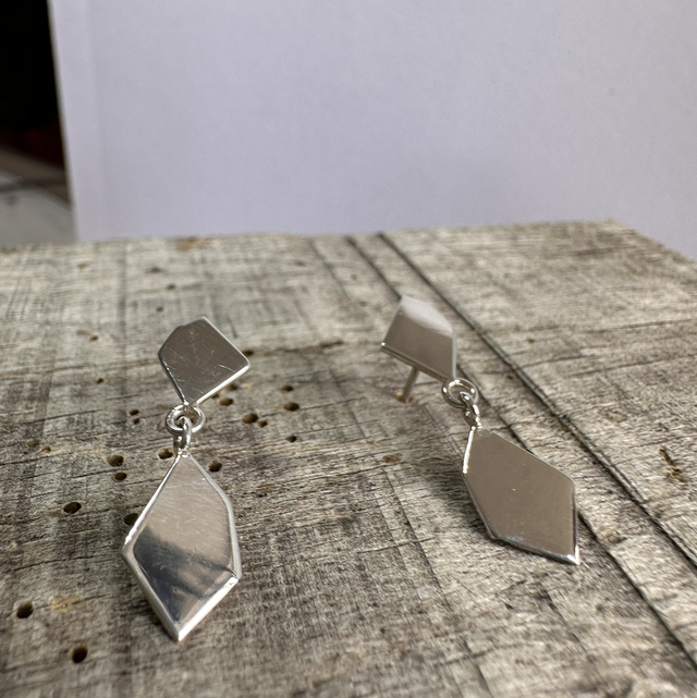 Double Fragments Stud Earrings 