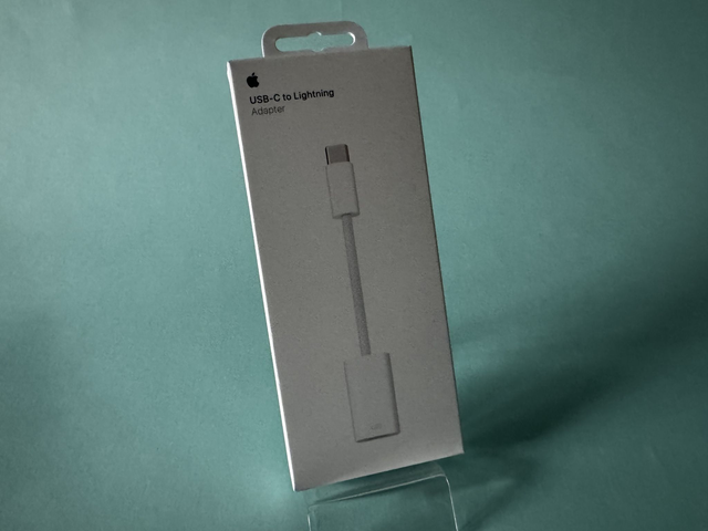 Apple USB-C to Lightning Adapter