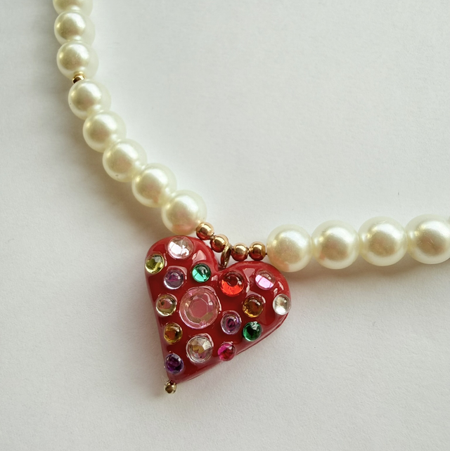 Ruby – Red Gem Heart &amp; Pearl Beaded Necklace