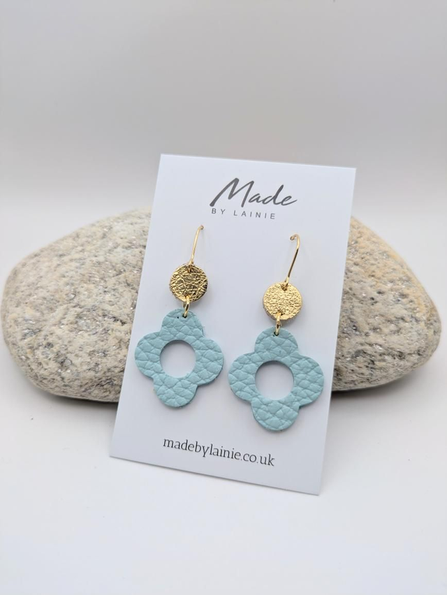 Retro Flower Drop Earrings (1)