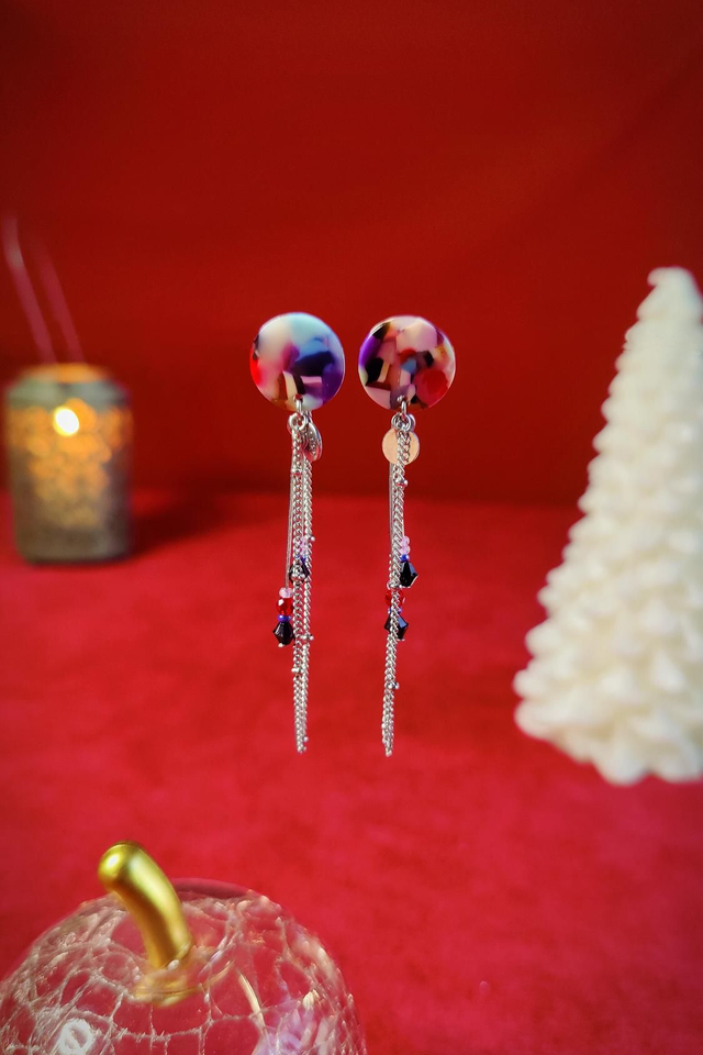 Boucles d&#039;oreilles à Puces multicolores