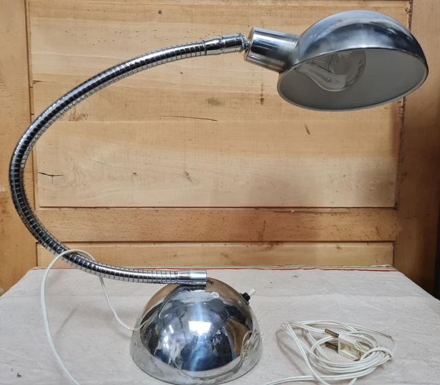 Jolie lampe vintage articulée dans son jus