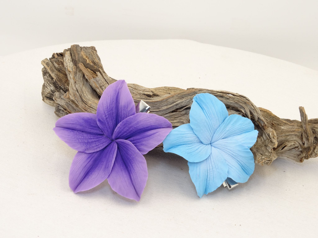 Horquilla floral tonos fríos