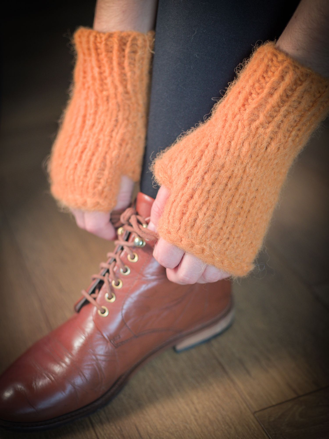 Mitaines en laine d'alpaga et soie orange jaune clémentine