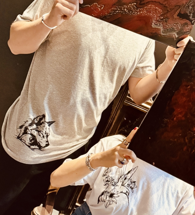 T-Shirt « Mother&amp;Baby Wolf » - Édition 🍂- Gris - taille XL - Bas droit 