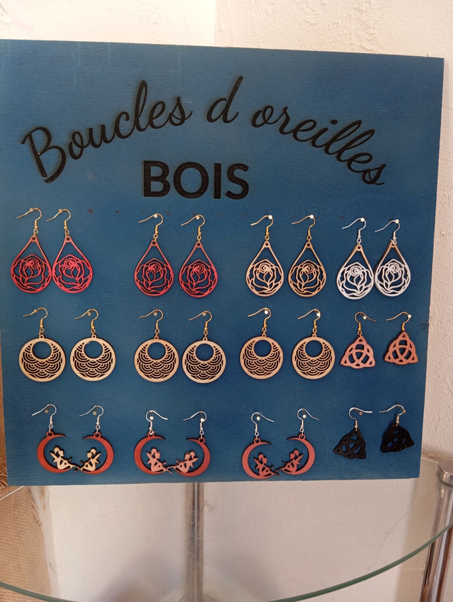 Boucles d'oreilles en bois 