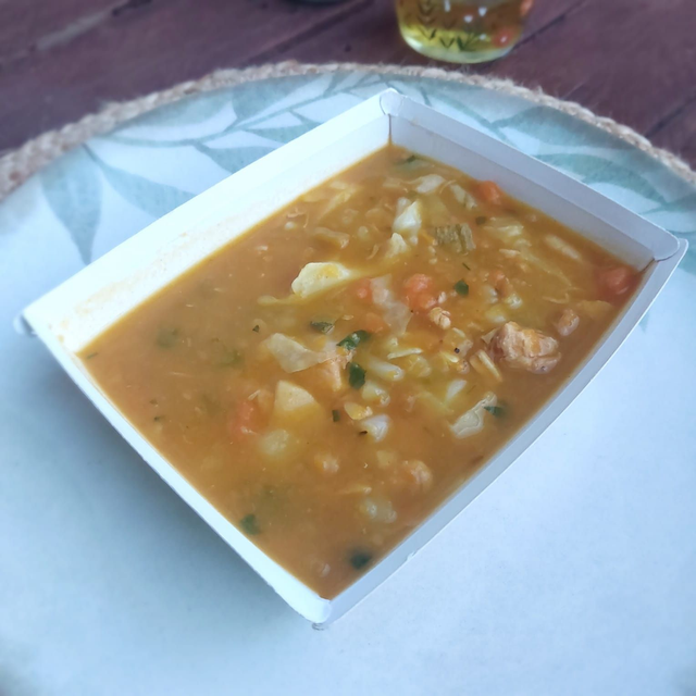 Sopa de legumes com frango