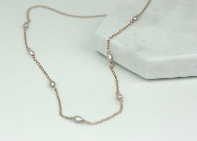 Freshwater pearl rose gold necklace 