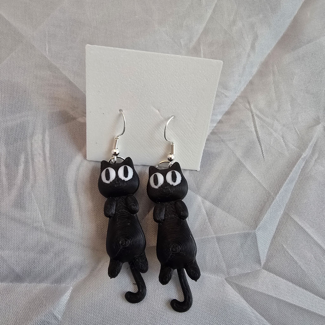 Boucle d'oreilles chat noir