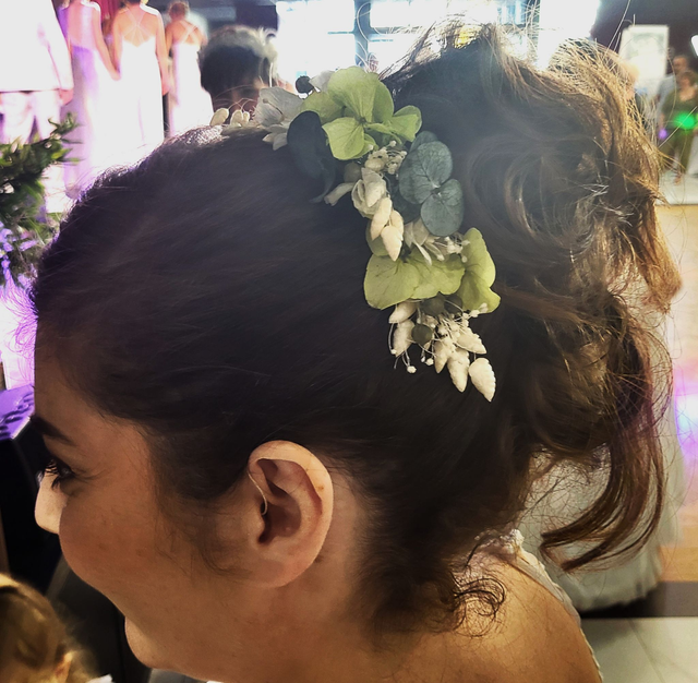 PEIGNE de Mariage en fleurs stabilisées Vert et Blanc-accessoire de la mariée