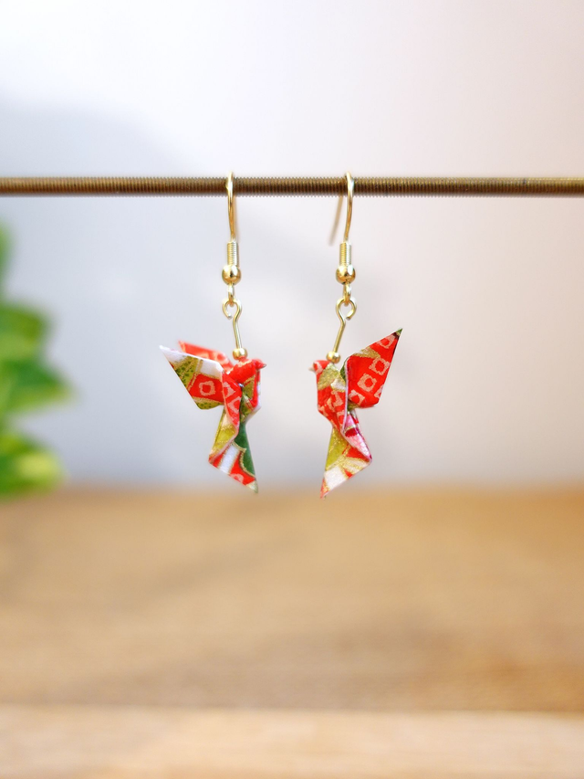 Origami Colombe, oiseau / INOX doré / Boucles d'oreilles / Papier japonais washi / Rouge, vert, or / Bijou japonais origami /