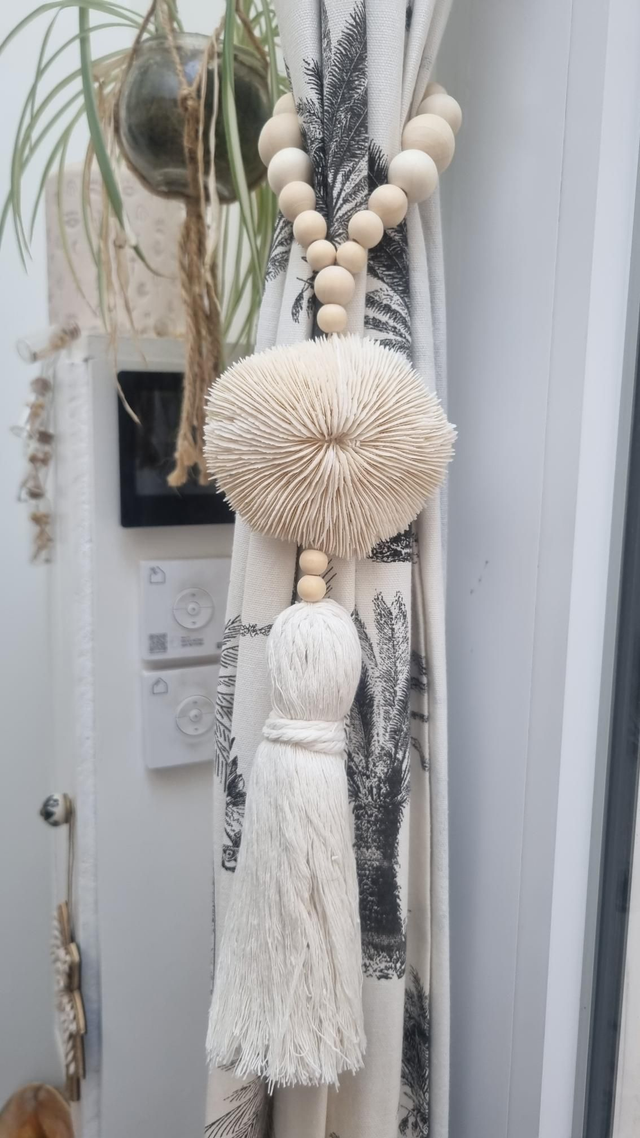 Embrasse corail pompon beige 