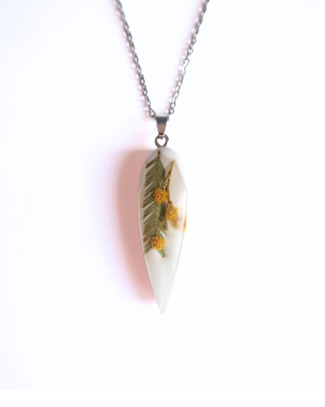 Collier fleuri Yin (mimosa) | CO030