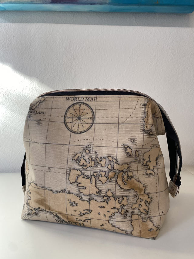 Necessaire Wachstuch