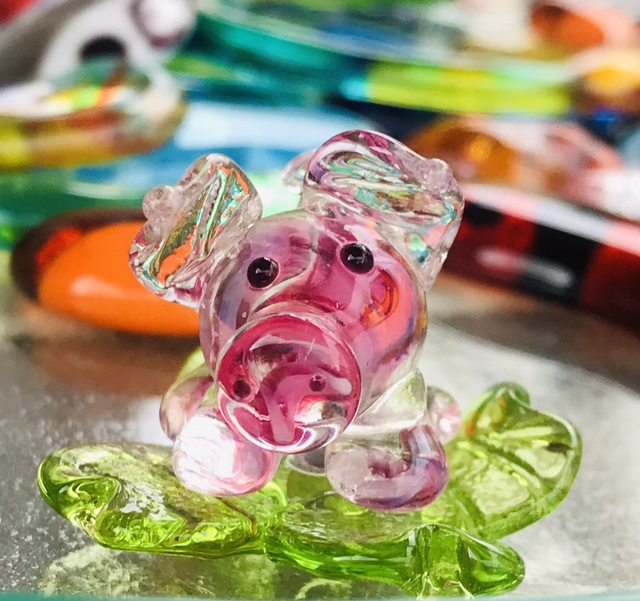 Üveg malac lóherével