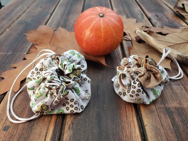 Pochette bourse -- Vert/blanc fleur