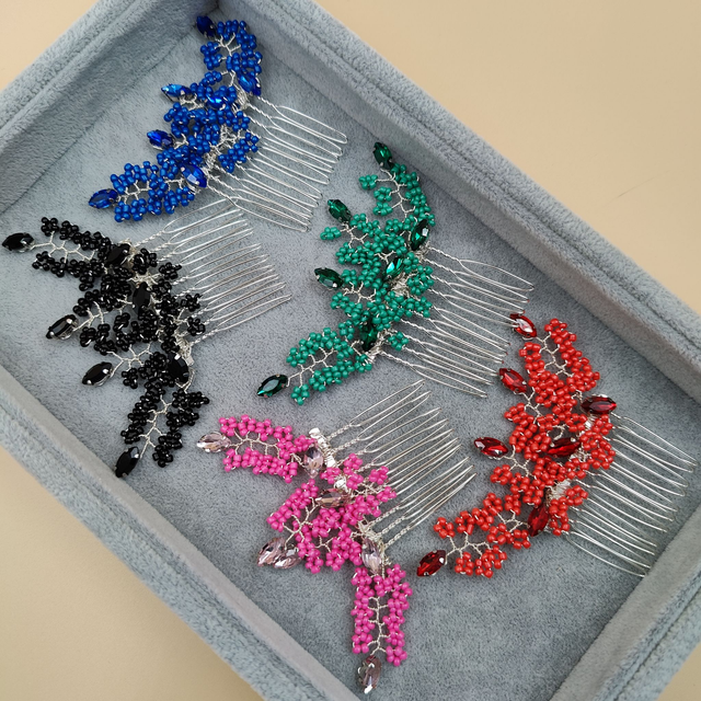 Peigne chignon argenté avec perles et strass fait main