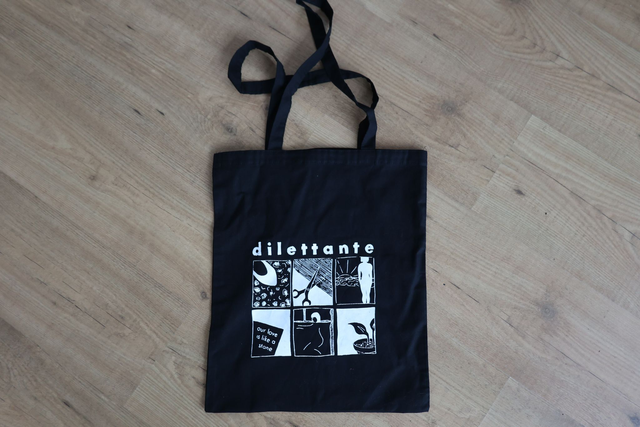 Stone Tote Bags