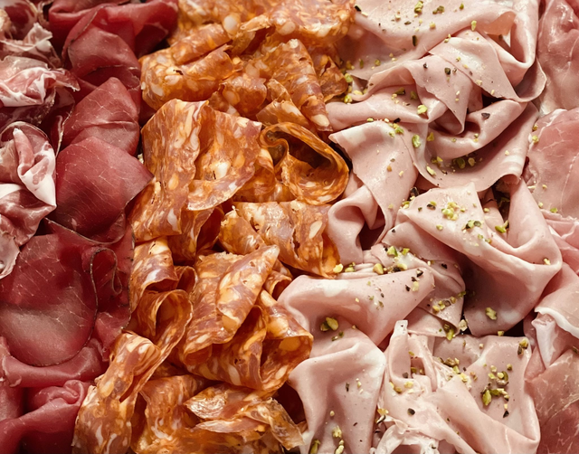 PLATEAU CHARCUTERIE