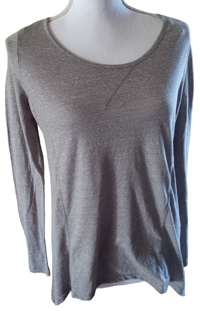 Tee-shirt taille S (Nine i eight)