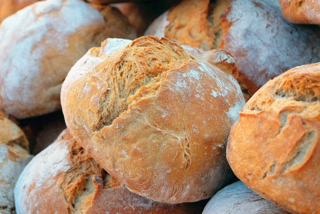 Krusten-, Roggenbrot 