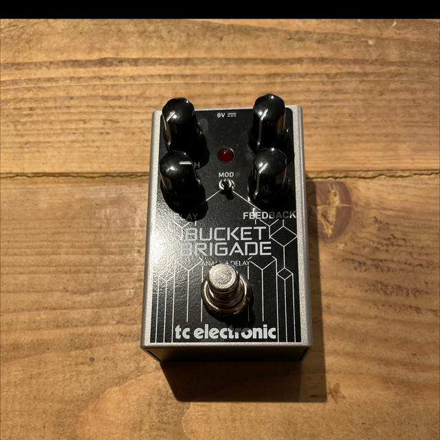 TC ELECTRONIC BUCKET BRIGADE ANALOGUE DELAY PEDAL - Pre Owned 