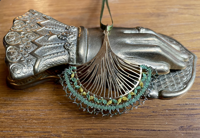 Pendentif éventail - vert