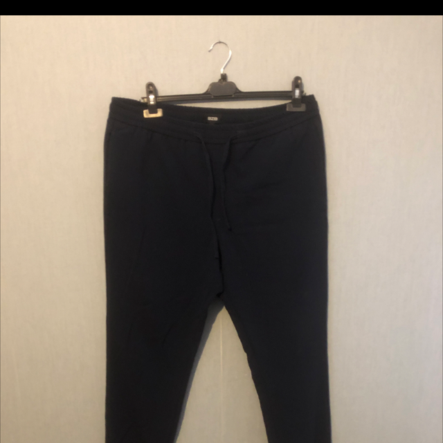 Jogging bleu marine taille 42 BZB