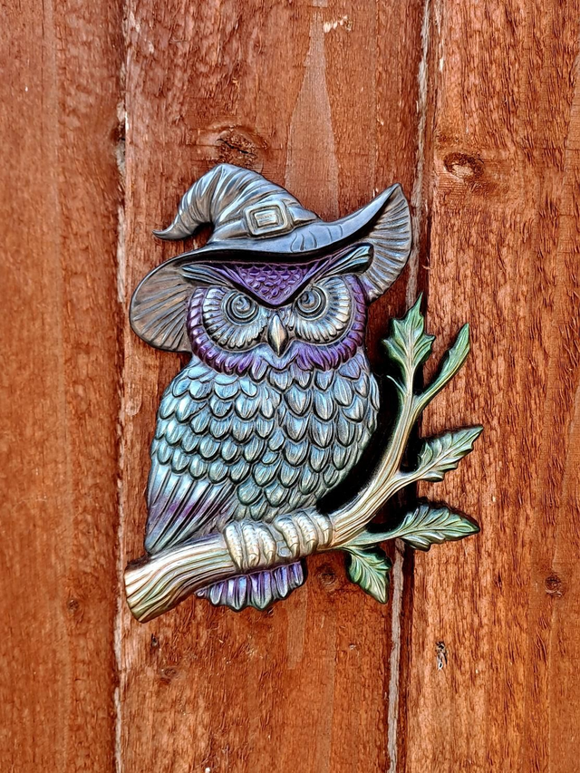 WITCHY OWL WALL PLAQUE 