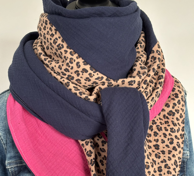 Foulard triangle — Marine, léopard noisette & rose
