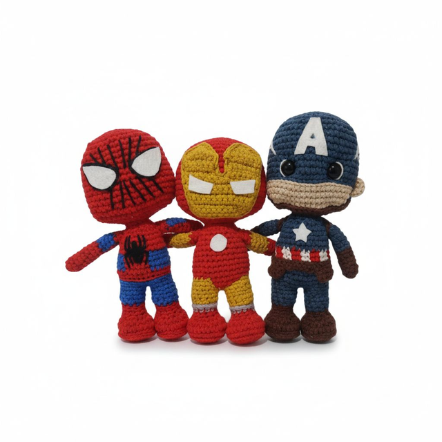 Boneco Amigurumi Marvel