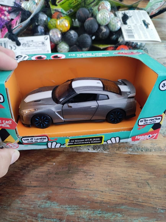 MA VOITURE LICENCE 1/32 SONORE ET LUMINEUSE 