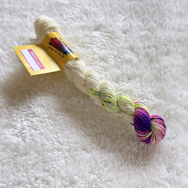 White & Pop — BFL Sock Mini — 20g
