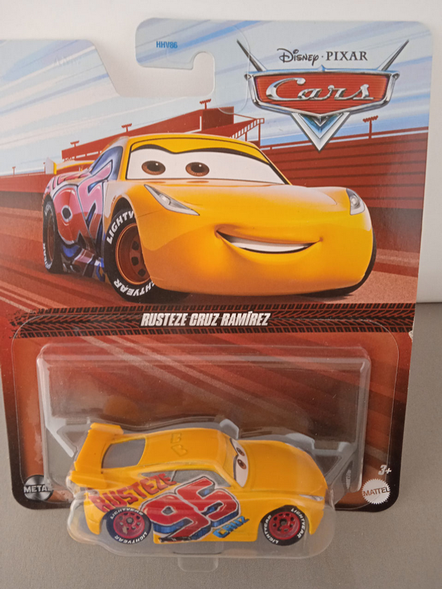 Disney Pixar Cars 3 - RustEze Cruz Ramirez