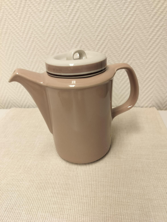 Arabia Koralli kannu #015